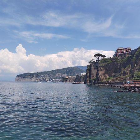 Lauro Charme Bed And Breakfast Sorrento Exterior foto